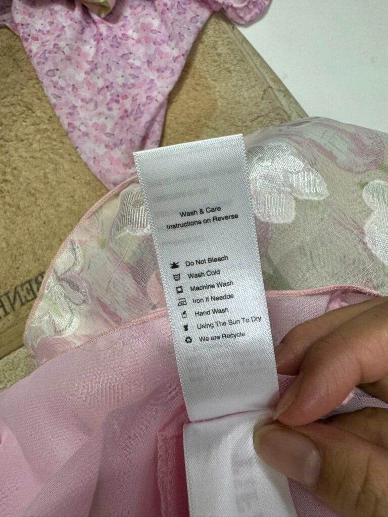 Nguyên Liệu Vải Satin: Từ đâu Đến Tem Vải