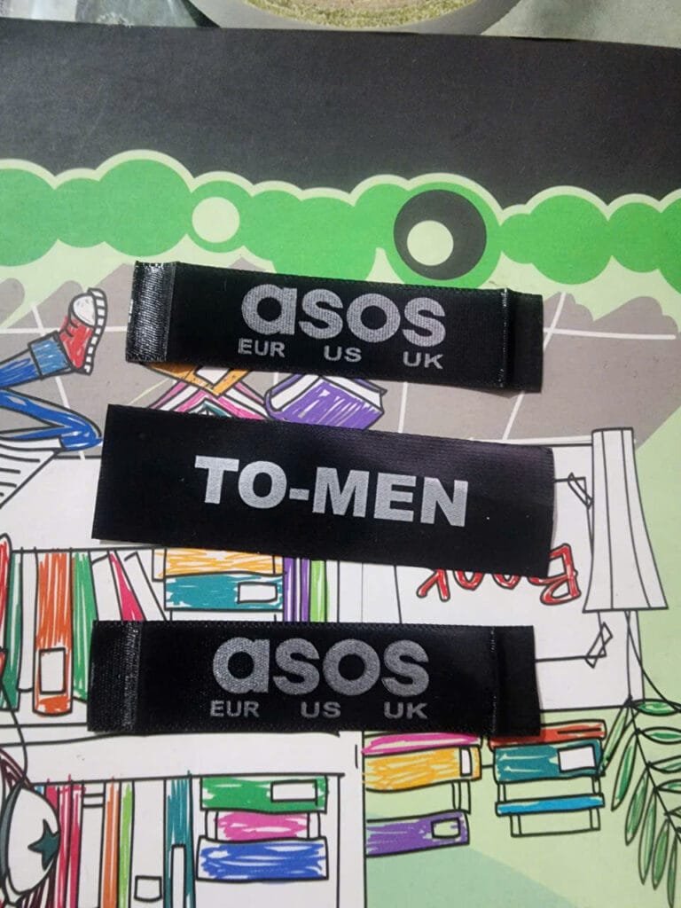 Cách Thiết Kế Tem Vải Satin Độc Đáo