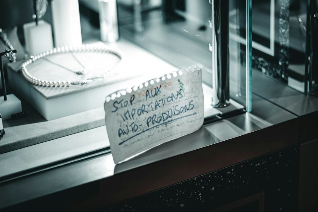 In Tem Nhãn Xã Hóc Môn