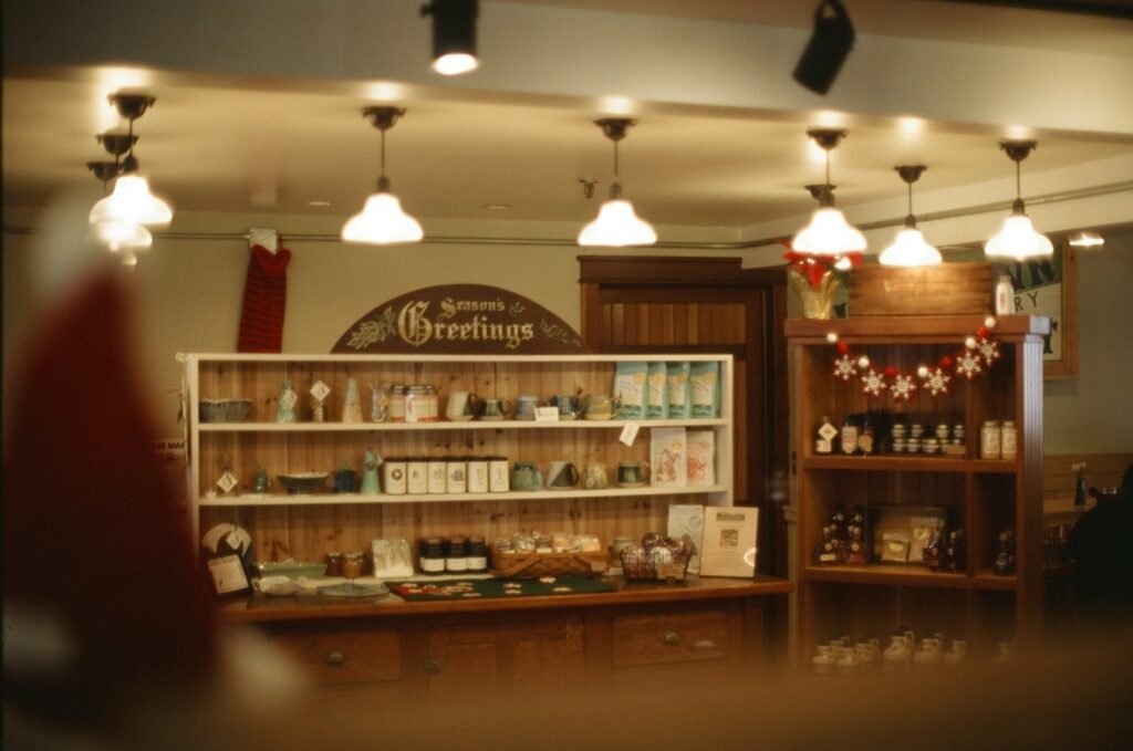 Tem Phụ Tiếng Việt – Cầu Nối Giữa Sản Phẩm Nhập Khẩu Và Người Tiêu Dùng - tem phụ tiếng Việt