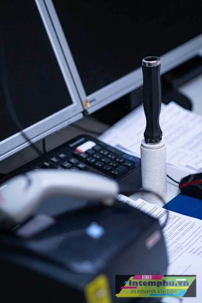 In Tem RFID Quản Lý Kho & Chống Hàng Giả: Giải Pháp Tối Ưu Cho Doanh Nghiệp -